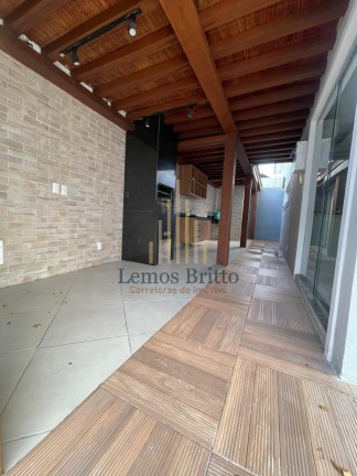 Imagem Casa com 4 Quartos à Venda, 145 m² em Buraquinho - Lauro De Freitas Imagem Casa com 4 Quartos à Venda, 145 m² em Buraquinho - Lauro De Freitas