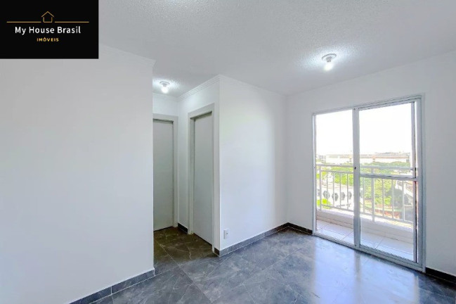 Apartamento com 2 Quartos para Alugar, 38 m² em Canindé - São Paulo