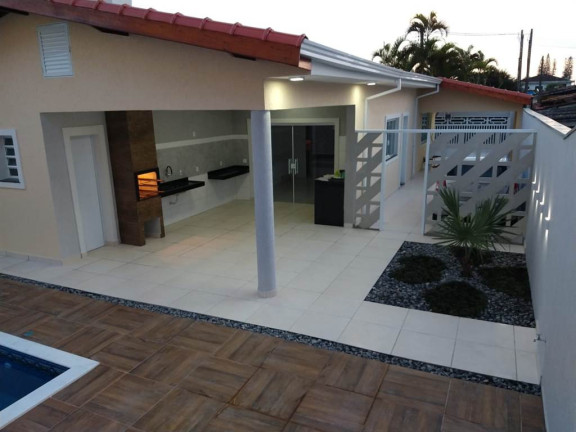 Imagem Casa com 3 Quartos à Venda, 145 m² em Balneario Florida - Praia Grande