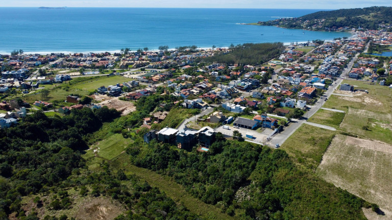 Terreno à Venda, 810 m² em Ferraz - Garopaba