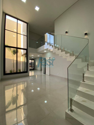 Imagem Sobrado com 3 Quartos à Venda, 290 m² em Condomínio Belvedere - Cuiabá Imagem Sobrado com 3 Quartos à Venda, 290 m² em Condomínio Belvedere - Cuiabá