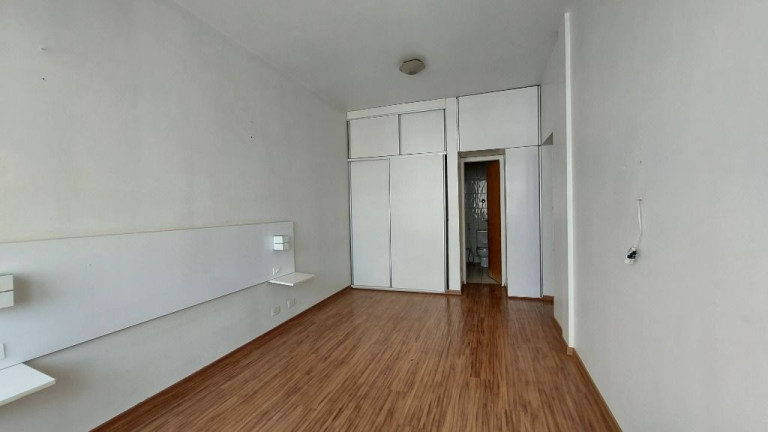 Imagem Apartamento com 3 Quartos à Venda, 130 m² em Setor Central - Goiânia Imagem Apartamento com 3 Quartos à Venda, 130 m² em Setor Central - Goiânia