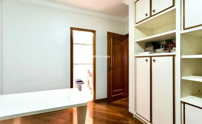 Imagem Imóvel com 4 Quartos à Venda, 235 m² em Moema - São Paulo Imagem Imóvel com 4 Quartos à Venda, 235 m² em Moema - São Paulo
