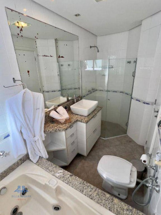 Imagem Apartamento com 4 Quartos à Venda, 151 m² em Centro - Florianópolis Imagem Apartamento com 4 Quartos à Venda, 151 m² em Centro - Florianópolis