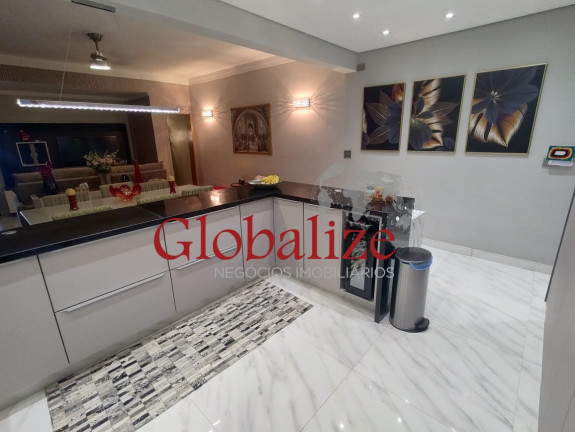Imagem Casa com 3 Quartos à Venda, 200 m² em Gonzaga - Santos Imagem Casa com 3 Quartos à Venda, 200 m² em Gonzaga - Santos