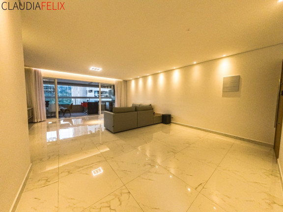Imagem Imóvel com 3 Quartos à Venda, 147 m² em Canto Do Forte - Praia Grande Imagem Imóvel com 3 Quartos à Venda, 147 m² em Canto Do Forte - Praia Grande