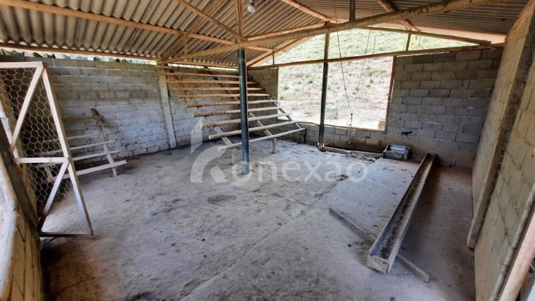 Imagem Chácara com 1 Quarto à Venda, 90 m² em Centro - Paraibuna Imagem Chácara com 1 Quarto à Venda, 90 m² em Centro - Paraibuna