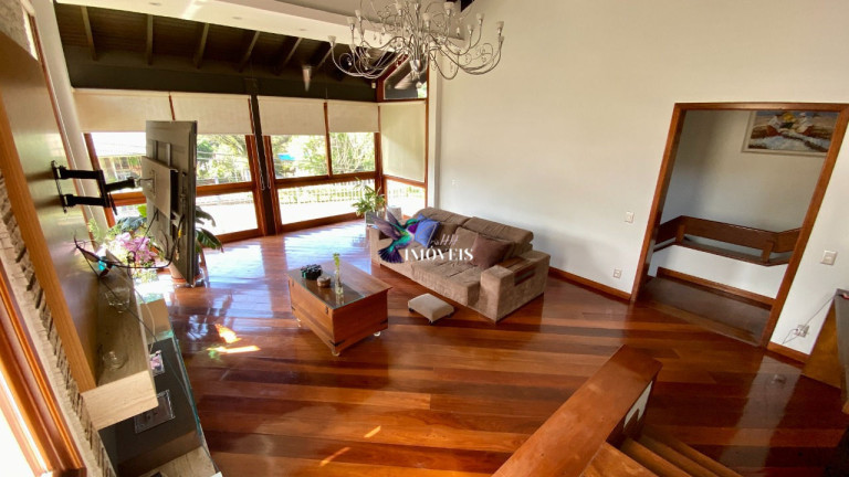 Imagem Casa com 3 Quartos à Venda, 217 m² em Centro - Três Coroas Imagem Casa com 3 Quartos à Venda, 217 m² em Centro - Três Coroas