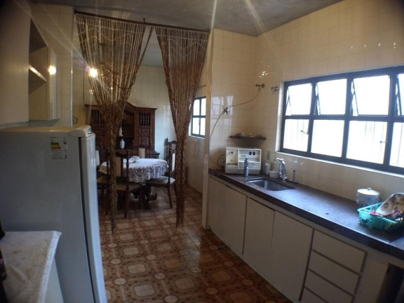 Imagem Casa com 3 Quartos à Venda, 269 m² em Centro - Botucatu Imagem Casa com 3 Quartos à Venda, 269 m² em Centro - Botucatu