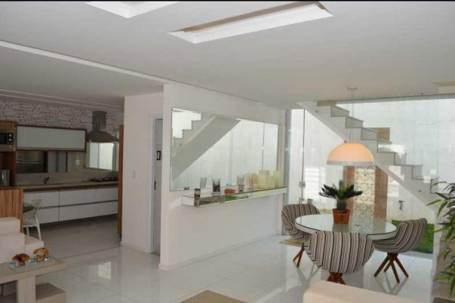 Imagem Casa com 3 Quartos à Venda, 128 m² em Jacarepagua - Rio De Janeiro