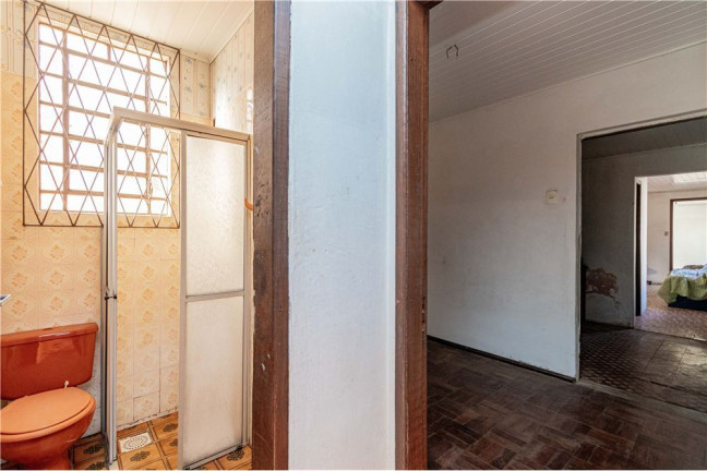 Imagem Casa com 3 Quartos à Venda, em Partenon - Porto Alegre Imagem Casa com 3 Quartos à Venda, em Partenon - Porto Alegre