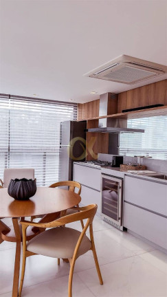 Imagem Apartamento com 4 Quartos à Venda, 280 m² em América - Joinville
