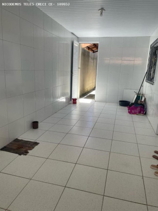 Imagem Casa com 2 Quartos à Venda, 65 m² em Araturi - Caucaia Imagem Casa com 2 Quartos à Venda, 65 m² em Araturi - Caucaia