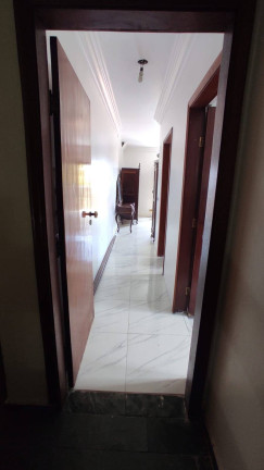 Imagem Casa com 4 Quartos à Venda, 440 m² em Alphaville - Santana De Parnaíba Imagem Casa com 4 Quartos à Venda, 440 m² em Alphaville - Santana De Parnaíba