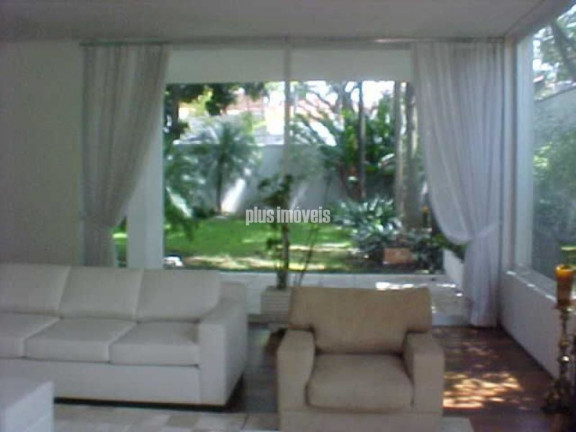 Imagem Casa com 3 Quartos à Venda, 900 m² em Jardim América - São Paulo Imagem Casa com 3 Quartos à Venda, 900 m² em Jardim América - São Paulo