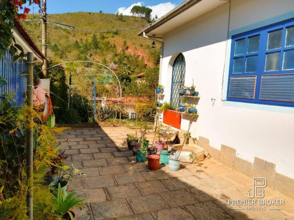 Imagem Casa com 3 Quartos à Venda, 200 m² em Albuquerque - Teresópolis Imagem Casa com 3 Quartos à Venda, 200 m² em Albuquerque - Teresópolis