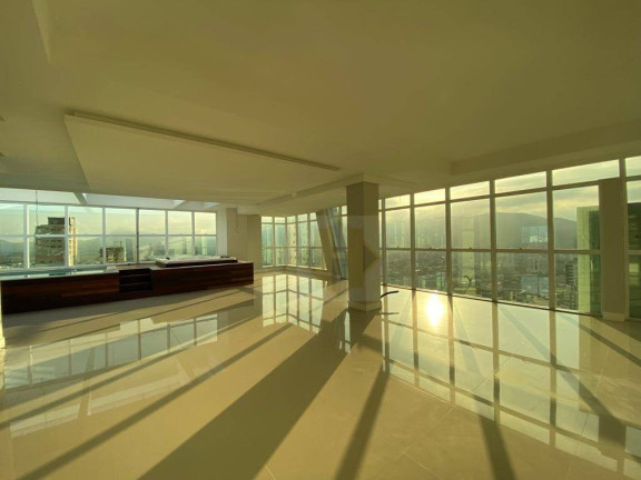 Imagem Cobertura com 5 Quartos à Venda, 417 m² em Meia Praia - Itapema Imagem Cobertura com 5 Quartos à Venda, 417 m² em Meia Praia - Itapema