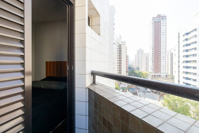 Imagem Apartamento com 3 Quartos à Venda, 122 m² em Moema - São Paulo