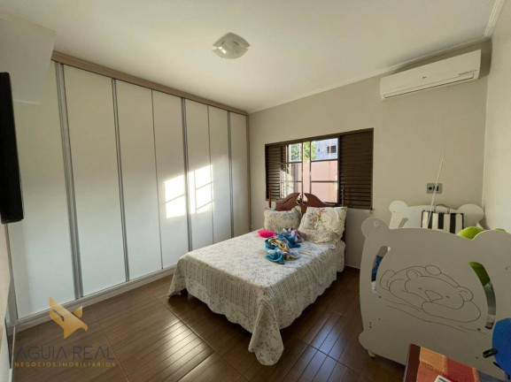 Imagem Sobrado com 4 Quartos à Venda, 429 m² em Monte Carlo - Campo Grande Imagem Sobrado com 4 Quartos à Venda, 429 m² em Monte Carlo - Campo Grande