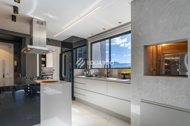 Apartamento com 3 Quartos à Venda, 101 m² em Baln. Perequê - Porto Belo