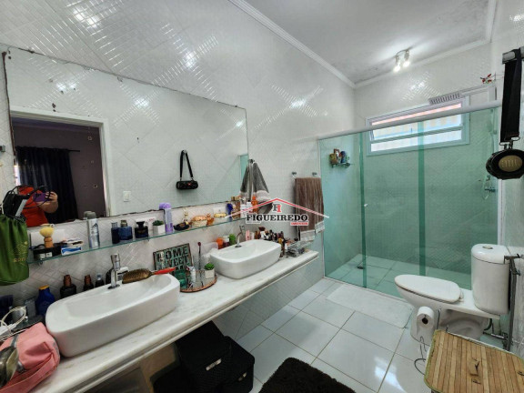 Imagem Casa com 3 Quartos à Venda, 177 m² em Canto Do Forte - Praia Grande Imagem Casa com 3 Quartos à Venda, 177 m² em Canto Do Forte - Praia Grande