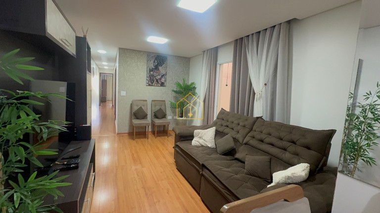 Imagem Apartamento com 3 Quartos à Venda, 83 m² em Santa Maria - Santo André
