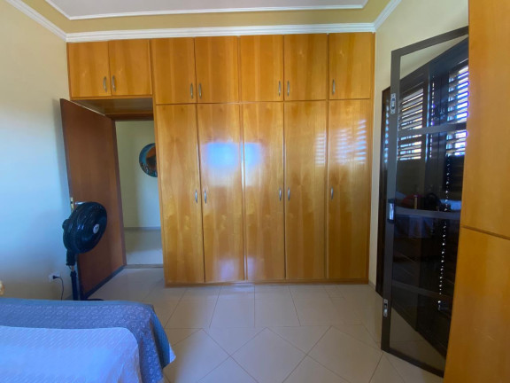 Imagem Sobrado com 3 Quartos à Venda, 266 m² em Vila Planalto - Campo Grande