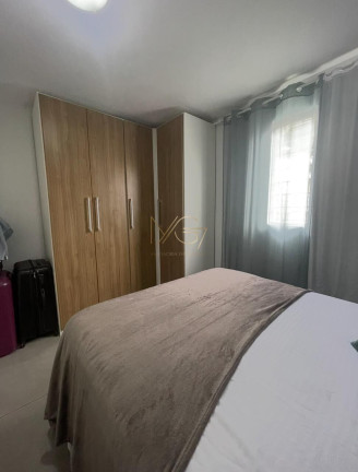Imagem Casa com 3 Quartos à Venda, 96 m² em Cajuru - Curitiba Imagem Casa com 3 Quartos à Venda, 96 m² em Cajuru - Curitiba