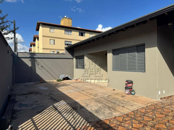 Imagem Casa com 5 Quartos à Venda, 280 m² em Tietê - Londrina Imagem Casa com 5 Quartos à Venda, 280 m² em Tietê - Londrina