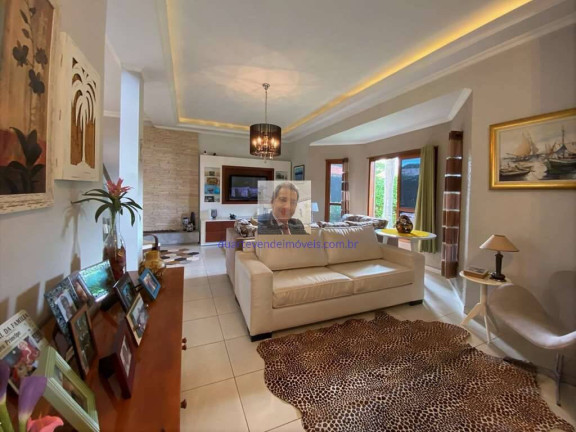 Imagem Casa com 4 Quartos à Venda, 362 m² em Chácara Vale Do Rio Cotia - Carapicuíba Imagem Casa com 4 Quartos à Venda, 362 m² em Chácara Vale Do Rio Cotia - Carapicuíba
