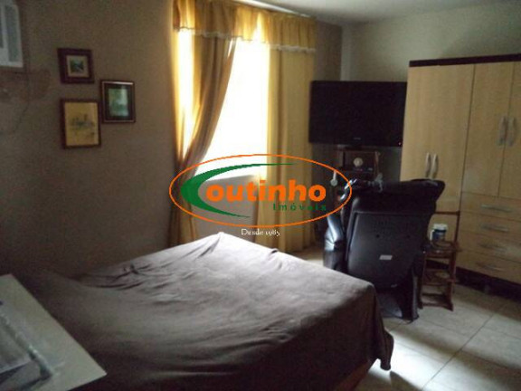 Imagem Casa com 5 Quartos à Venda, 258 m² em Andaraí - Rio De Janeiro Imagem Casa com 5 Quartos à Venda, 258 m² em Andaraí - Rio De Janeiro