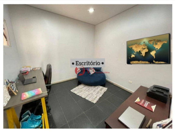 Imagem Sobrado com 4 Quartos à Venda, 267 m² em Cidade Líder - São Paulo Imagem Sobrado com 4 Quartos à Venda, 267 m² em Cidade Líder - São Paulo