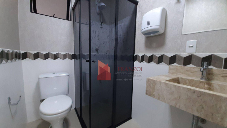 Imagem Sala Comercial para Alugar, 55 m² em Centro - Itajaí Imagem Sala Comercial para Alugar, 55 m² em Centro - Itajaí