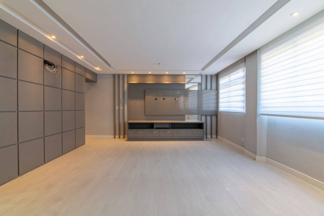 Imagem Apartamento com 3 Quartos à Venda, 122 m² em Cabral - Curitiba
