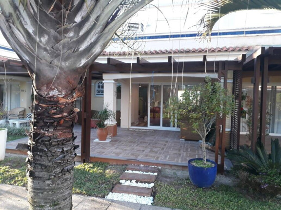 Imagem Casa com 4 Quartos à Venda, em Marina - Xangri-lá Imagem Casa com 4 Quartos à Venda, em Marina - Xangri-lá
