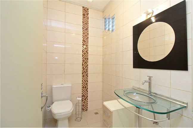 Imagem Imóvel com 3 Quartos à Venda, em Rio Branco - Porto Alegre Imagem Imóvel com 3 Quartos à Venda, em Rio Branco - Porto Alegre