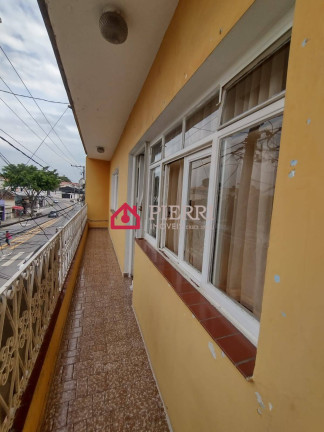 Imagem Casa com 6 Quartos à Venda, 300 m² em Jardim Regina - São Paulo Imagem Casa com 6 Quartos à Venda, 300 m² em Jardim Regina - São Paulo