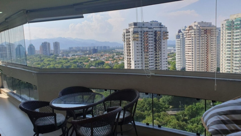 Imagem Apartamento com 3 Quartos à Venda, 126 m² em Barra Da Tijuca - Rio De Janeiro