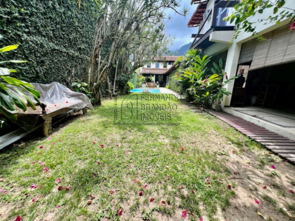 Imagem Casa com 4 Quartos à Venda, 395 m² em Barra Da Tijuca - Rio De Janeiro Imagem Casa com 4 Quartos à Venda, 395 m² em Barra Da Tijuca - Rio De Janeiro