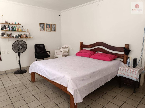 Imagem Casa com 4 Quartos à Venda, 200 m² Imagem Casa com 4 Quartos à Venda, 200 m²