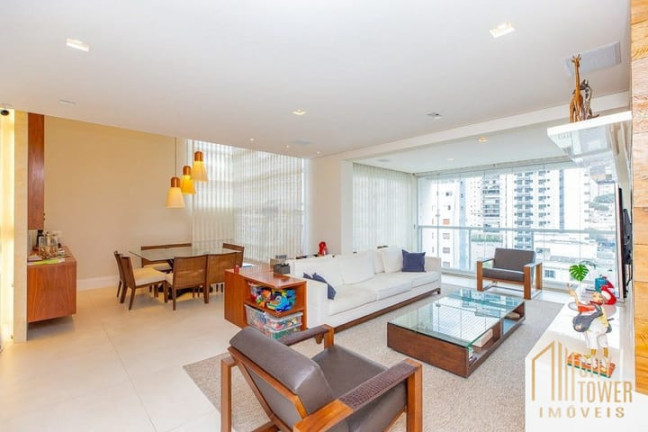 Apartamento com 3 Quartos à Venda, 240 m² em Vila Mariana - São Paulo