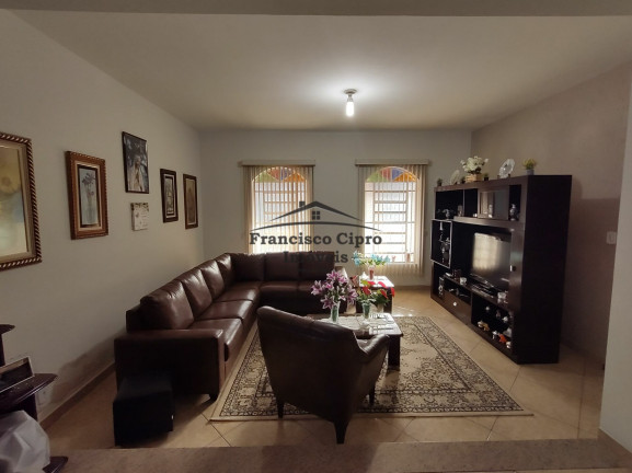 Imagem Casa com 3 Quartos à Venda, 230 m² em Pedregulho - Guaratinguetá Imagem Casa com 3 Quartos à Venda, 230 m² em Pedregulho - Guaratinguetá