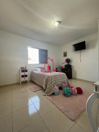 Imagem Sobrado com 2 Quartos à Venda, 165 m² em Vila Sacadura Cabral - Santo André Imagem Sobrado com 2 Quartos à Venda, 165 m² em Vila Sacadura Cabral - Santo André