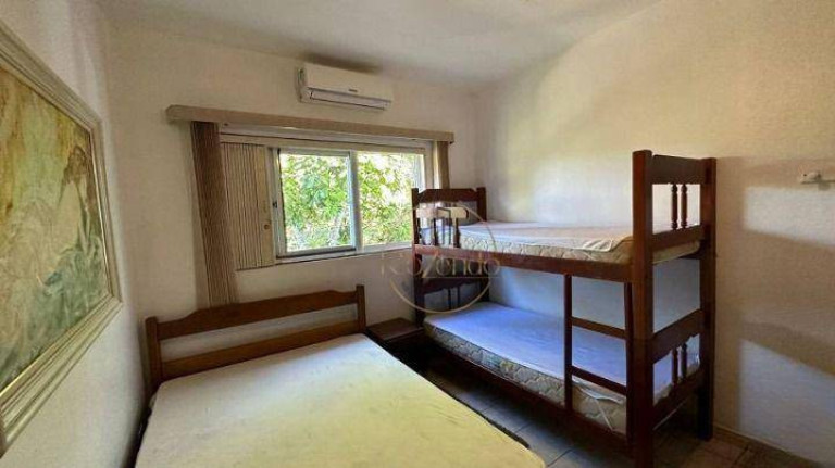 Imagem Sobrado com 5 Quartos à Venda, 249 m² em Praia Do Itamambuca - Ubatuba Imagem Sobrado com 5 Quartos à Venda, 249 m² em Praia Do Itamambuca - Ubatuba