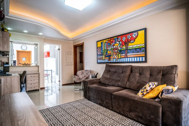 Imagem Apartamento com 3 Quartos à Venda, 89 m² em Jardim Planalto - Porto Alegre Imagem Apartamento com 3 Quartos à Venda, 89 m² em Jardim Planalto - Porto Alegre