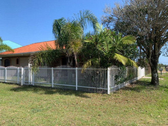 Imagem Casa com 3 Quartos à Venda, 100 m² em Arroio Teixeira - Capão Da Canoa Imagem Casa com 3 Quartos à Venda, 100 m² em Arroio Teixeira - Capão Da Canoa