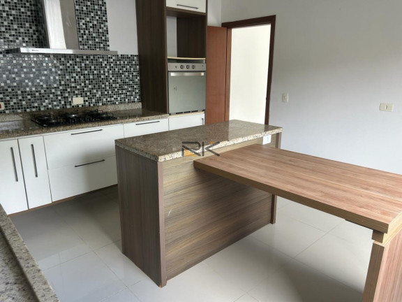 Imagem Casa de Condomínio com 3 Quartos à Venda, 221 m² em Horto Florestal - Ubatuba