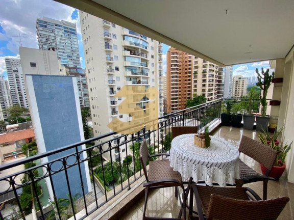 Apartamento com 3 Quartos à Venda, 198 m² em Brooklin Novo - São Paulo