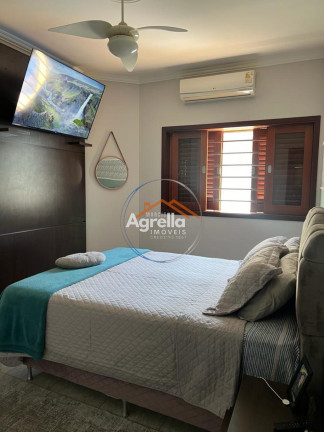 Imagem Casa com 3 Quartos à Venda, 232 m² em Parque Residencial Murayama - Mogi Mirim Imagem Casa com 3 Quartos à Venda, 232 m² em Parque Residencial Murayama - Mogi Mirim