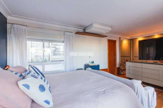 Imagem Casa com 4 Quartos à Venda, 335 m² em Real Parque - São Paulo Imagem Casa com 4 Quartos à Venda, 335 m² em Real Parque - São Paulo